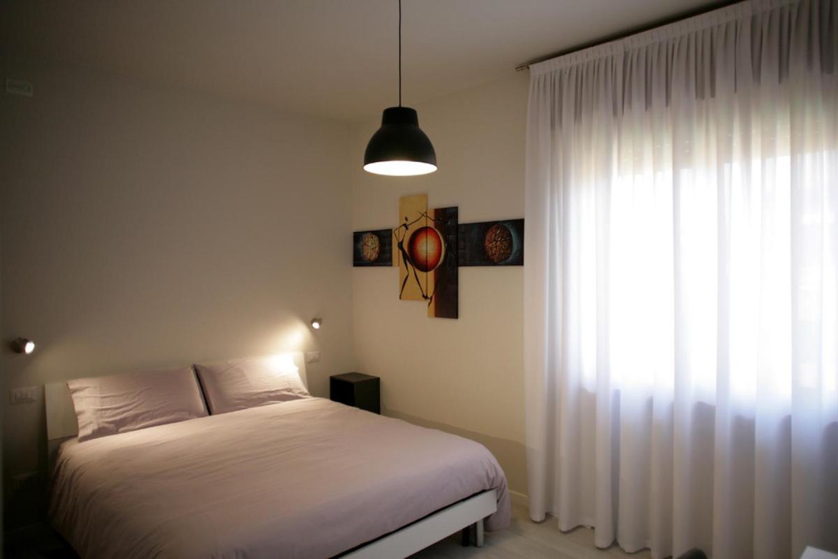 Melograno Rooms B&B Brogliano Bagian luar foto
